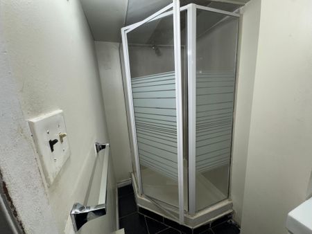 For Lease - 24 Grand River Court Unit# LOWER ON, Brampton, Ontario - Photo 2