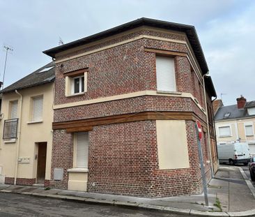 GOURNAY EN BRAY, 17 rue du Plessis, appartement en rez de chaussée.... - Photo 1