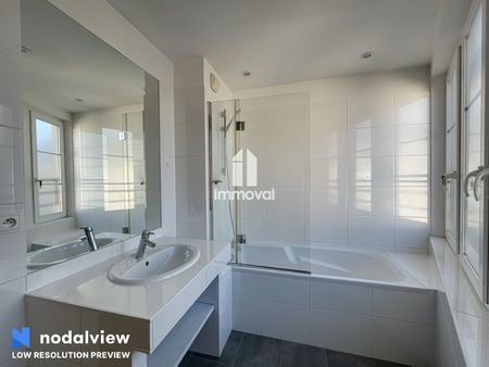 HYPER CENTRE - T2 duplex - 59.70m² - Photo 5