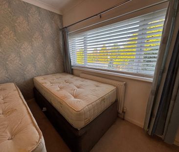 4 bedroom detached house to rent - Photo 5