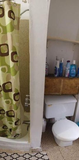 1 CH - 1 SDB - Québec - $895 /mo - Photo 1