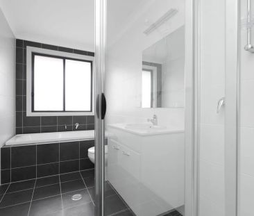 PRESTIGE TOWNHOUSE - Photo 6