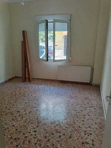 Ενοικίαση κατοικίας, 47 τ.μ., Ίλιον, 400 € - Photo 2