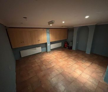 3 bedroom house to rent - Photo 2