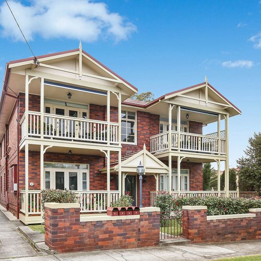 Spacious One-Bedroom Apartment in Serene Location - Photo 1