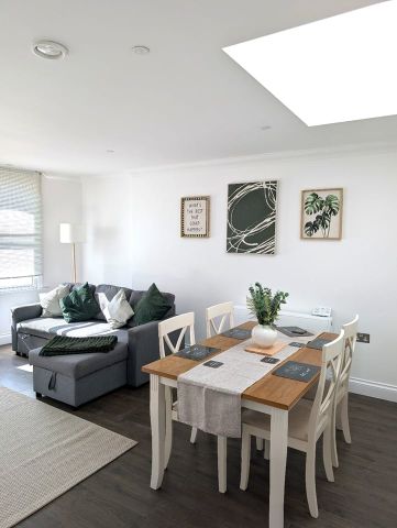 2 Bed Flat, Jarvis House, BN1 - Photo 3