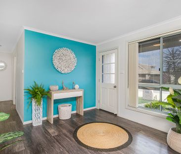 34 Greenmeadows Drive, Port Macquarie NSW 2444 - House For Rent | D... - Photo 4