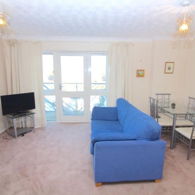 2 bedroom apartment to rent - Photo 1