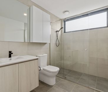 Gorgeous Brand New 4 Bedroom Townhouse in Endeavour Hills - Photo 5