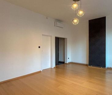 Appartement te huur in Tournai voor € 790 met 1 slaapkamer - Foto 6