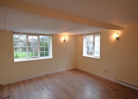 Grove Lane, Keresley End, Coventry - Photo 2