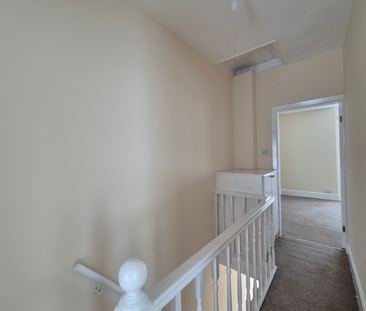 2 bedroom terraced house to rent - Photo 1 | Rentumo