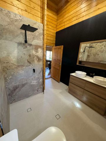 Heathridge - Photo 5