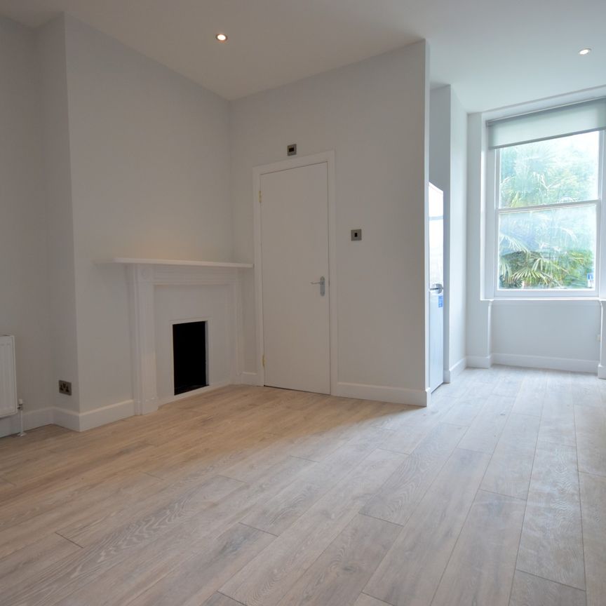 Kennington Park Road, Kennington, SE11 - Photo 1