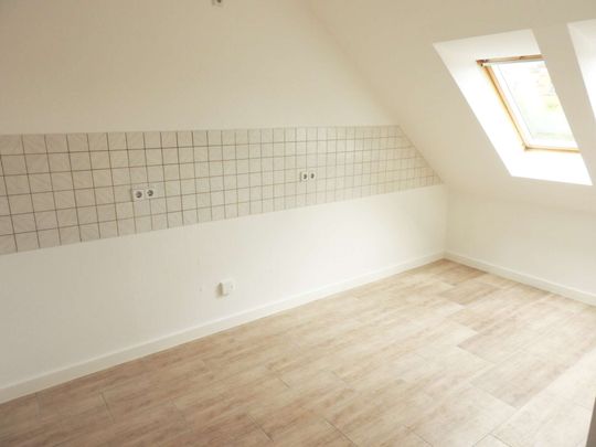 gemütliche Dachgeschosswohnung sucht Bewohner - Foto 1