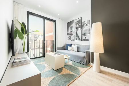 Carrer de Villarroel, Barcelona, Catalonia 08036 - Photo 3