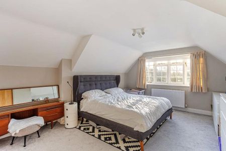 3 bedroom detached house to rent - Photo 4