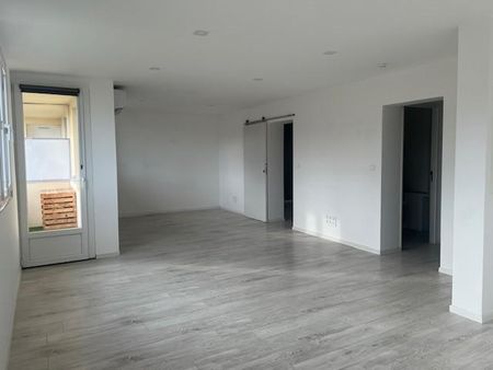 Appartement 2 Pièces 60 m² - Photo 3