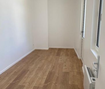 Location Appartement 2 pièces 36m² TOURS 37000 - Photo 2