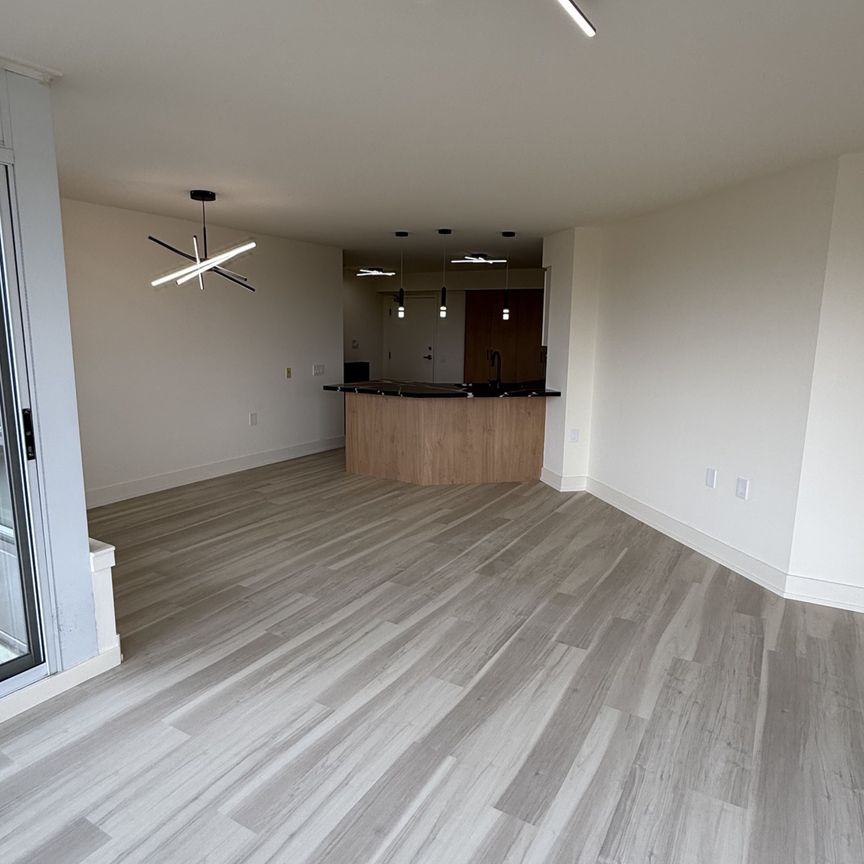 For Lease - 9017 Leslie Street Unit# 310, Richmond Hill, Ontario - Photo 1