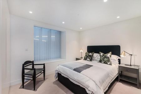 3 bedroom flat to rent - Photo 3