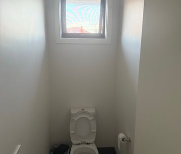 West Footscray - Photo 1