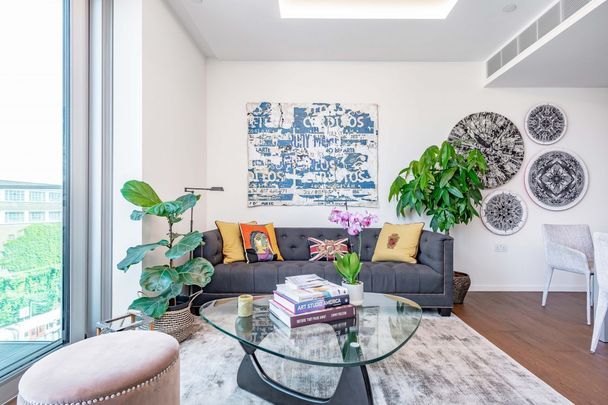 Columbia Gardens, London, SW6 - Photo 1