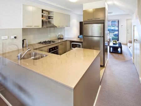 3/76 Thompson Street, Drummoyne NSW 2047 - Townhouse For Rent | Domain - Photo 4
