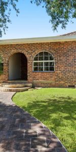 Spacious Family Home - Large block - Photo 3