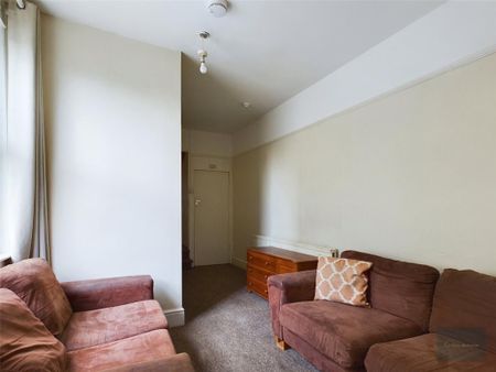 5 bedroom terraced house to rent - Photo 2