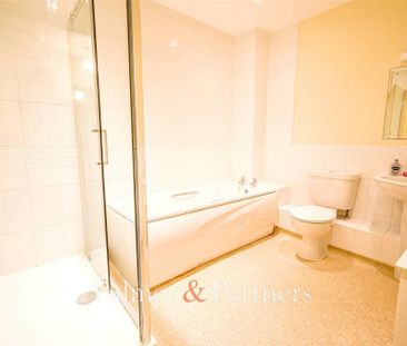 2 bedroom apartment to rent - Photo 6