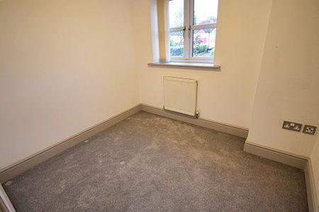 2 bedroom townhouse to rent - Photo 3