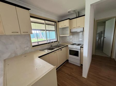 “9 PINOT STREET, ESCHOL PARK” - Photo 2