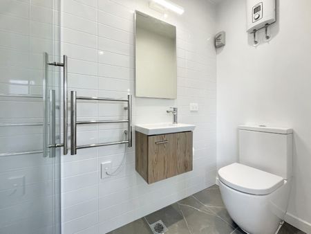 The Paddington - Photo 5