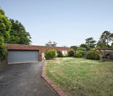 118 Waiora Road, Rosanna - Photo 2