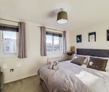 1 Bed Flat, Jack Clow Road, E15 - Photo 3