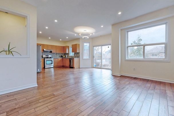 For Lease - 183 Ravineview Drive, Vaughan, Ontario - Photo 1