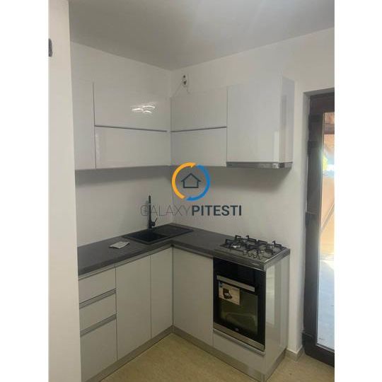 De inchiriat vila P+1+M, PrunduRomaria, prima inchiriere - Fotografie 1