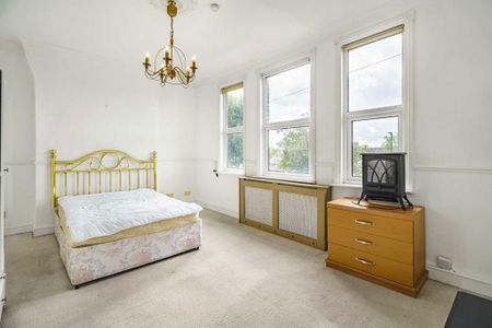 5 bedroom house to rent - Photo 3