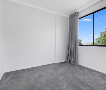 ELEVATED POSITION WITH VIEWS & SUN DRENCHED ASPECT - Photo 3