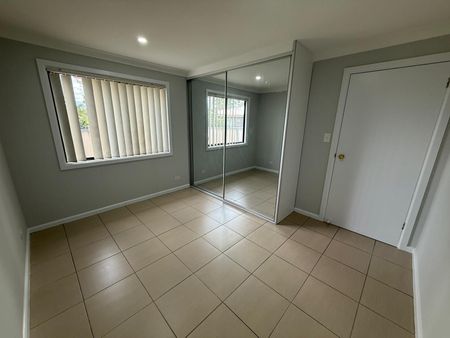 Renovated 4 bedroom home - Photo 2