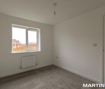 3 bedroom semi-detached house to rent - Photo 2