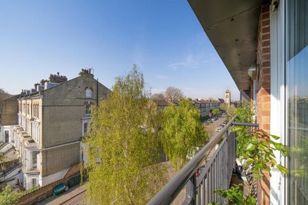 2 bedroom flat to rent - Photo 4