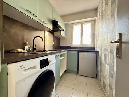 Location Appartement 2 pièces 41m² - Photo 3