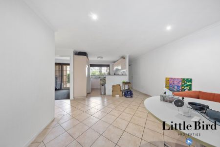 Two Bedroom Apartment in the Heart of Braddon - Photo 2