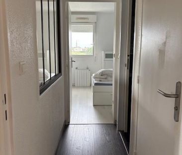 Location Appartement 2 pièces 45m² ST LOUBES 33450 - Photo 3