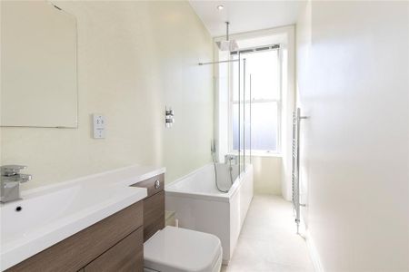 4 bedroom terraced house to rent - Photo 3