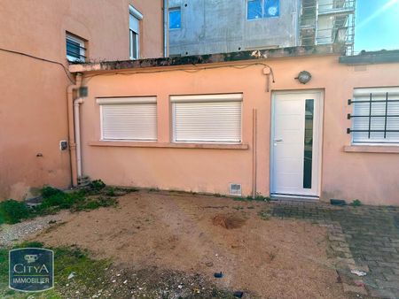 Location Appartement 2 pièces 41m² BOURG EN BRESSE 01000 - Photo 5