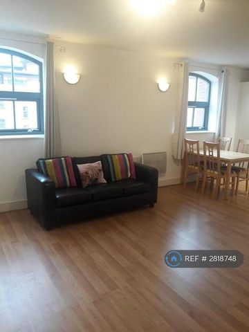1 bedroom flat to rent - Photo 4