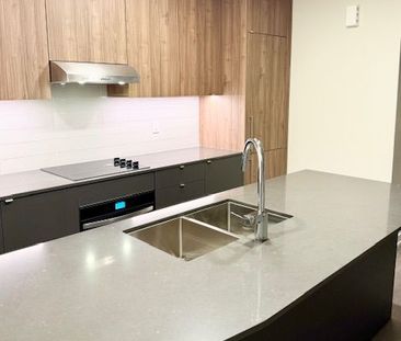 For Lease - 6 Red Squirrel Lane Unit# C-205, Richmond Hill, Ontario - Photo 6